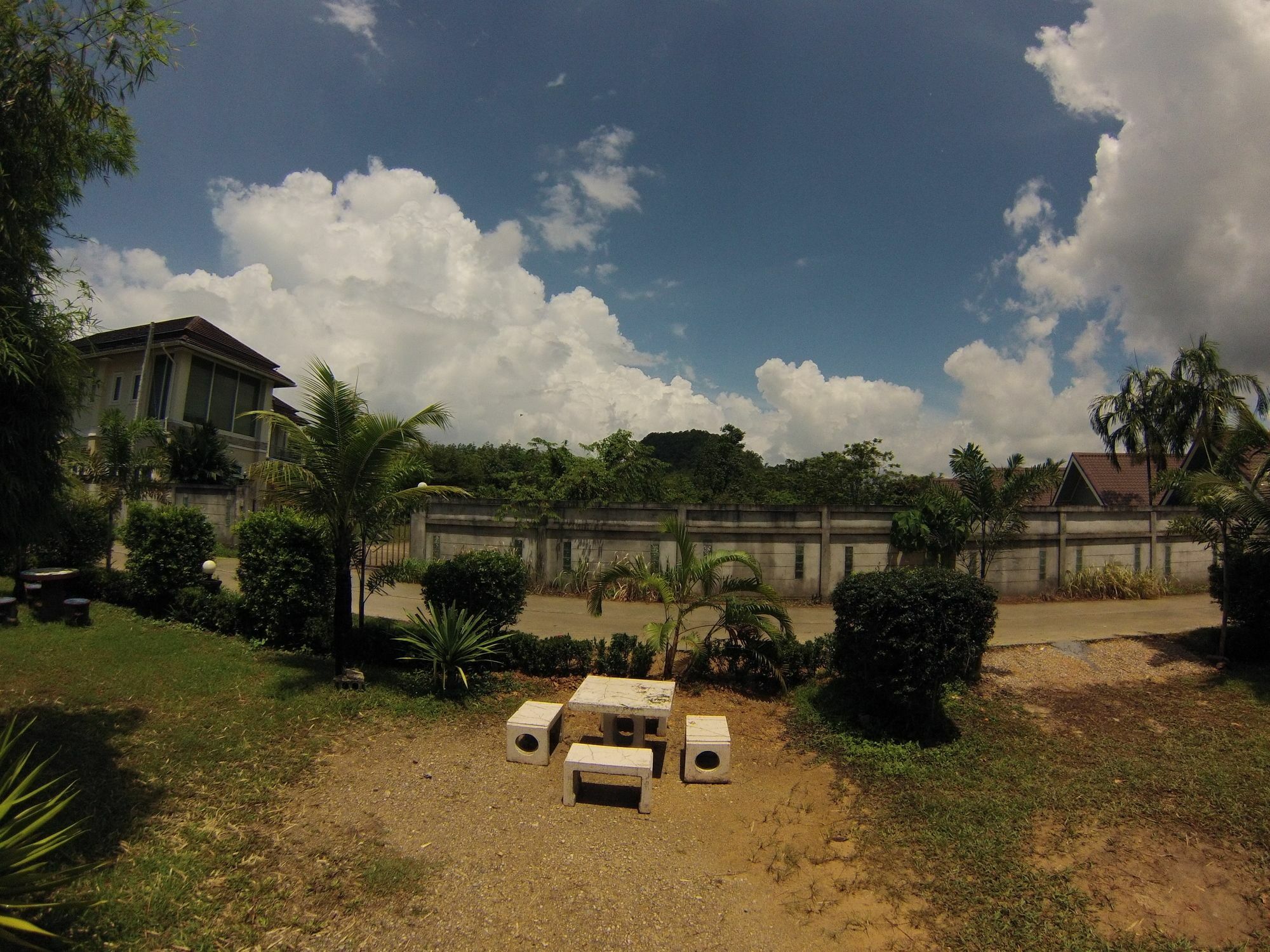 Guest House Ao Nang Bed Boxx Exteriör bild